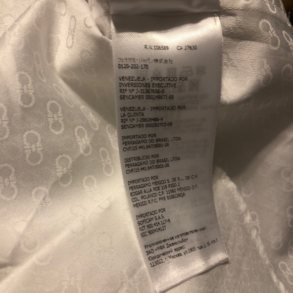 Ferragamo Tonal Gancini Print Button-Down NEW WITH TAGS - Picture 11 of 16